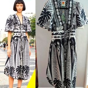 FARM RIO XS Macaw Elegance Midi-Dress NWT